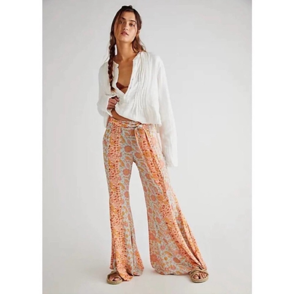 Free People Bali Sultry Boho Floral Wide Leg Flare Pants Aqua Combo Size Medium